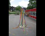 S83 Maypole
